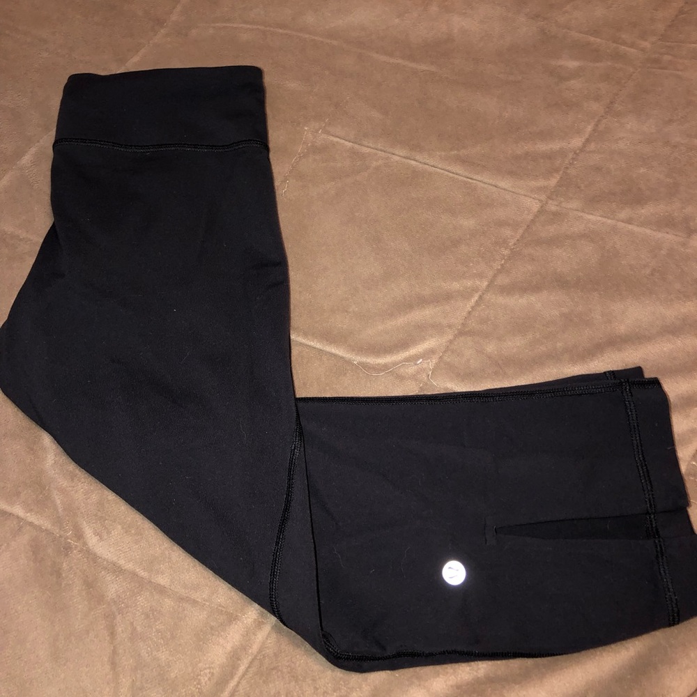 Lululemon cropped leggings